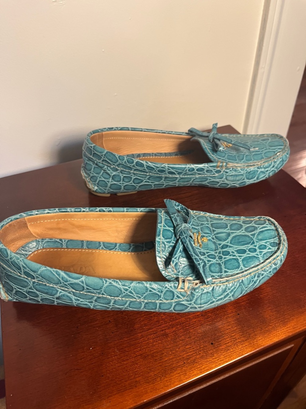 Prada Turquoise Crocodile Pattern Driving Mocs Loafers size 8 - Picture 5 of 8